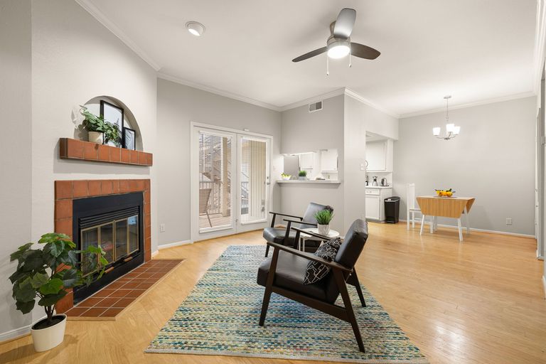 4-web-or-mls-3840-far-w-blvd-221-kcp-032725---40.jpg
