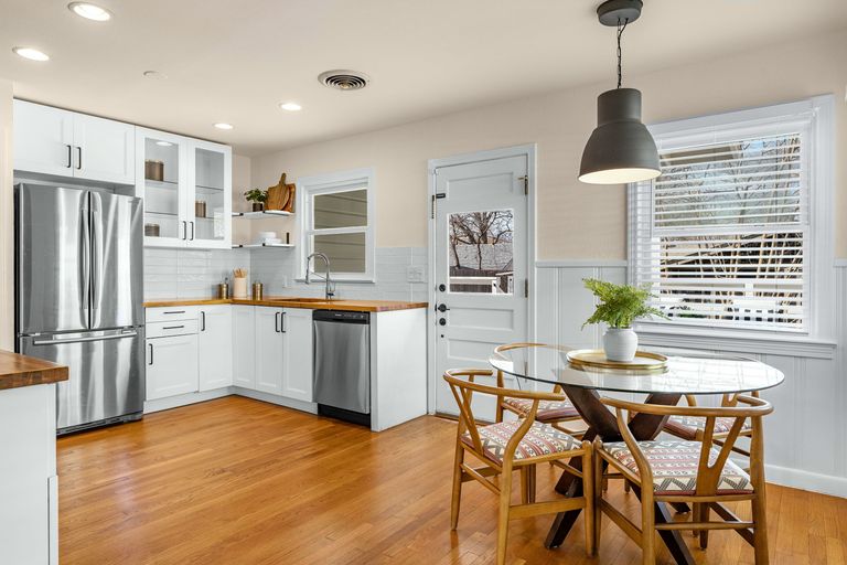 4-web-or-mls-4502-rosedale-ave-(6-of-26).jpg