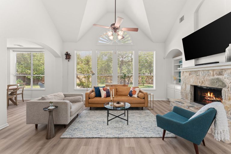 4-web-or-mls-6808-magenta-ln-(12-of-31).jpg