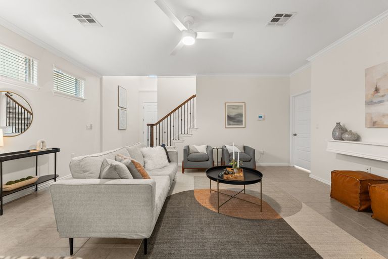 4-web-or-mls-9528-hunter-ln-7-1746648451.jpg