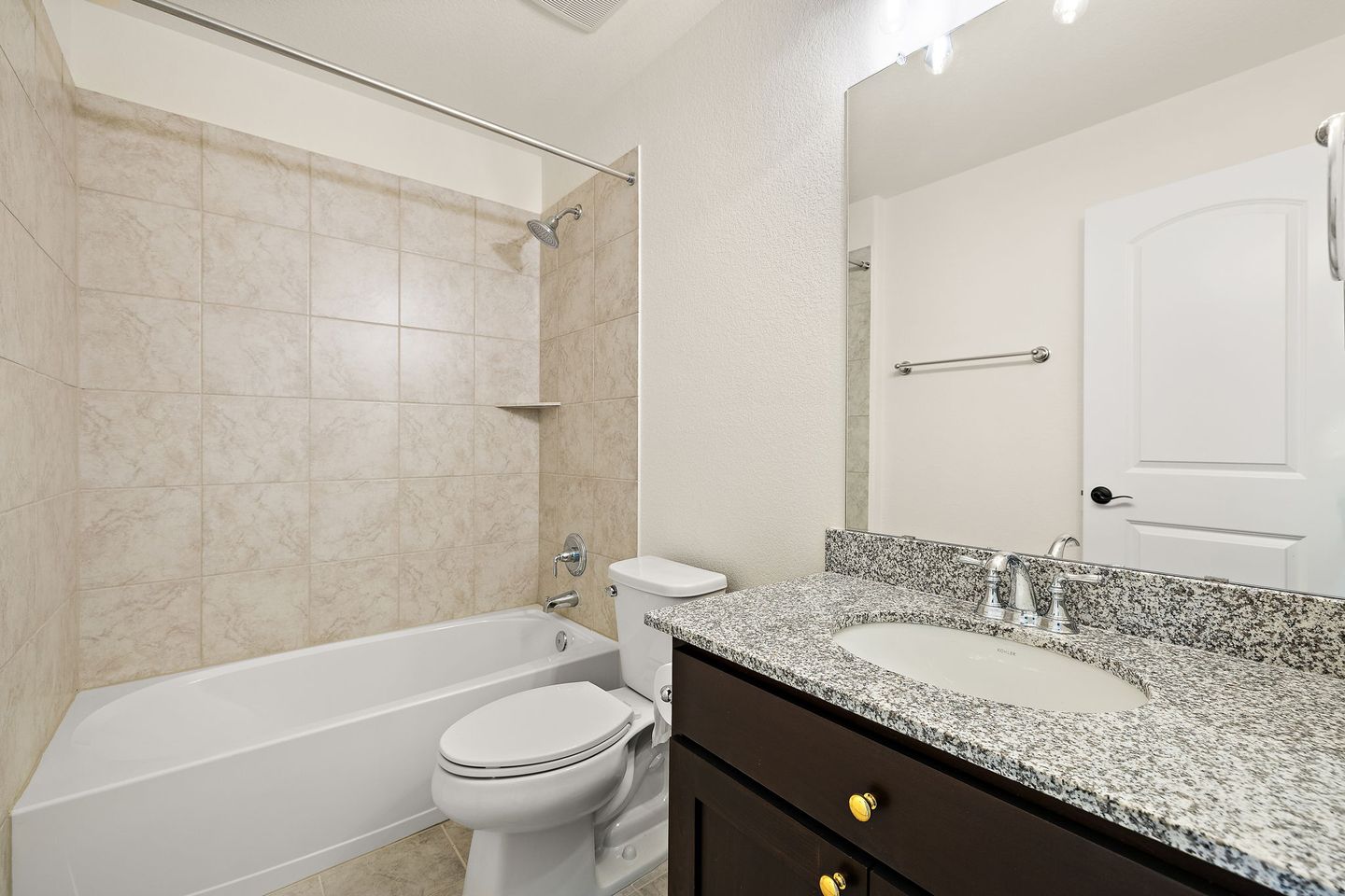 40-web-or-mls-218-encanto-pl-kcp-101525---28-1761160598.jpg