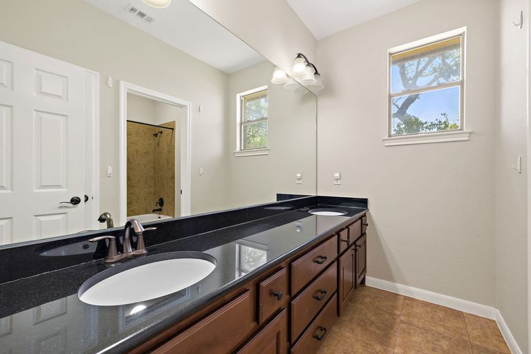45-web-or-mls-1344-flint-rock-loop-kcp-042125---9.jpg