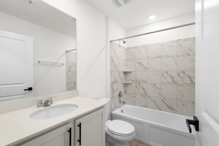 1412 Aquilla Dr, photo 29