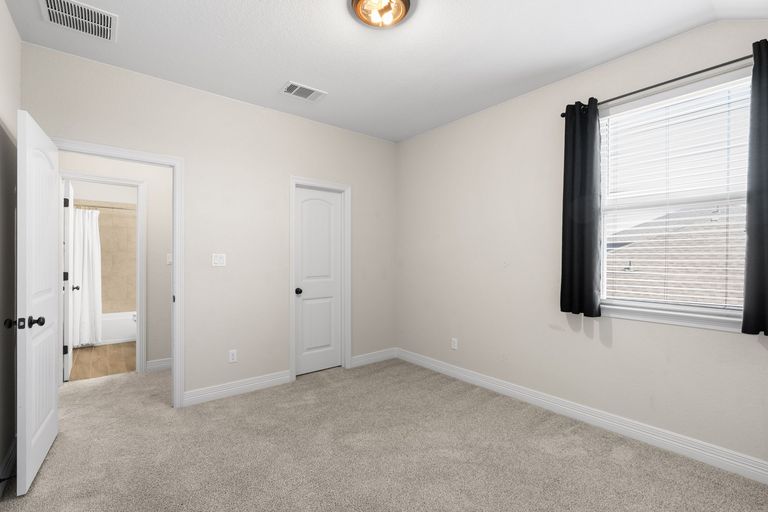 47-web-or-mls-113-tanali-trail.jpg