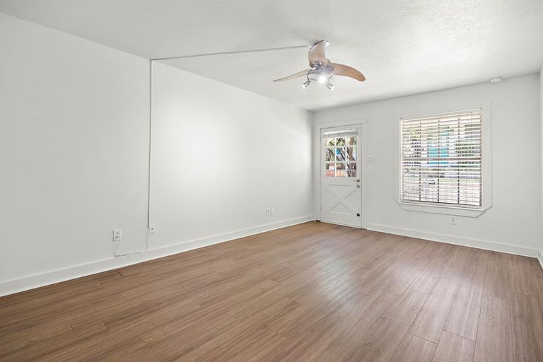5-custom-3902-peterson-ave,-106-kcp-080423---18.jpg
