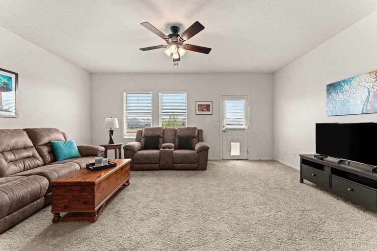 5-web-or-mls-12701-samuel-adams-dr-18.jpg