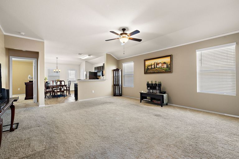 5-web-or-mls-14916-talus-rd-kcp-041124---58.jpg