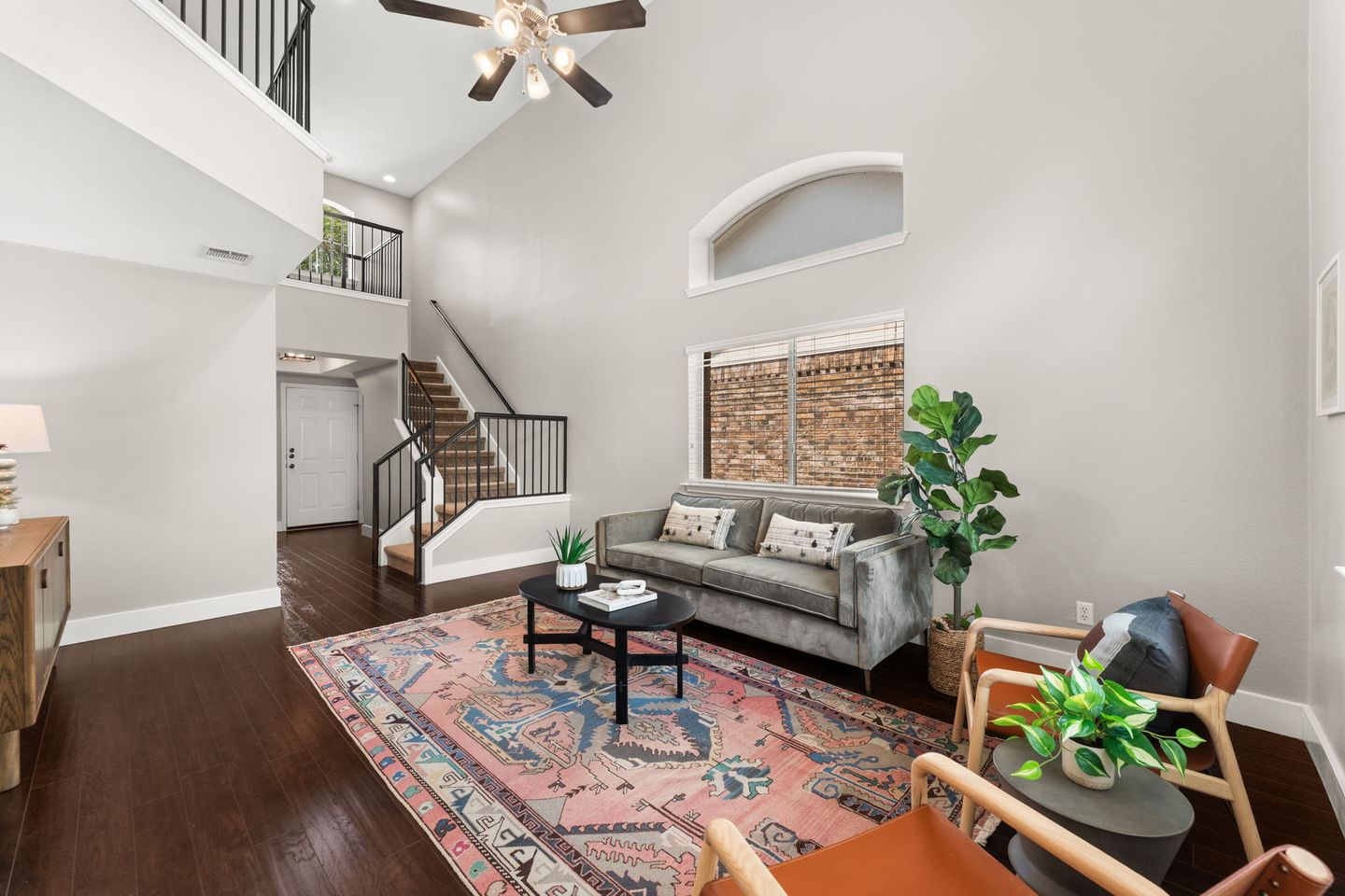 5-web-or-mls-2500-wilma-rudolph-rd-6.jpg