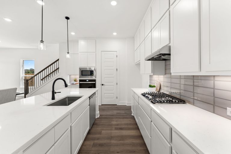 5-web-or-mls-320-millbend-rd-12.jpg