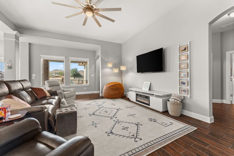 5-web-or-mls-3421-brown-dipper-18-1759430353.jpg