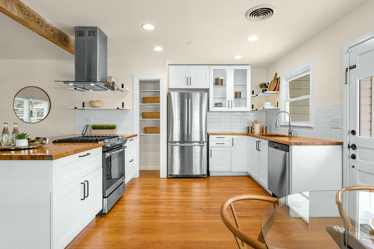 5-web-or-mls-4502-rosedale-ave-(7-of-26).jpg