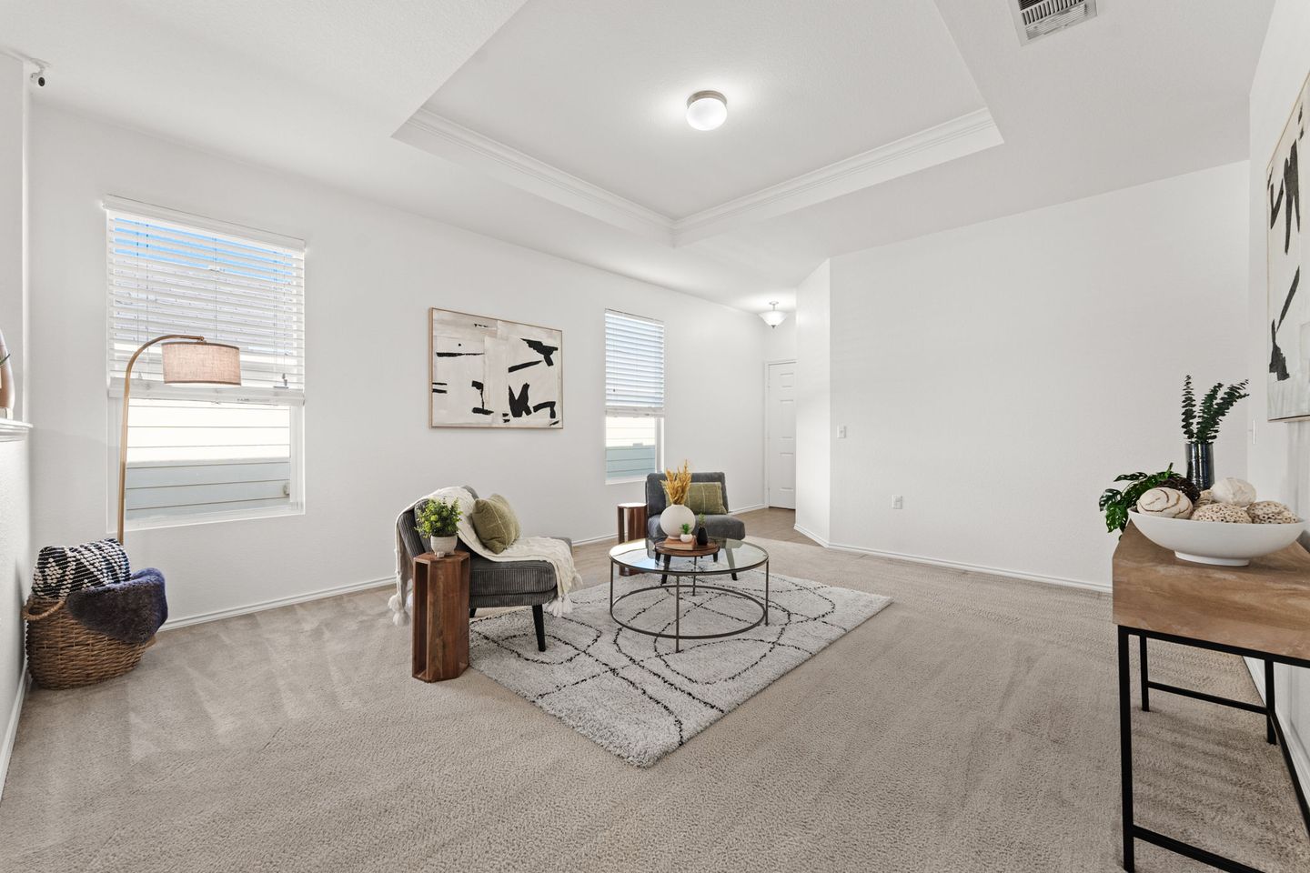 5-web-or-mls-9217-southwick-dr-3-1741818252.jpg