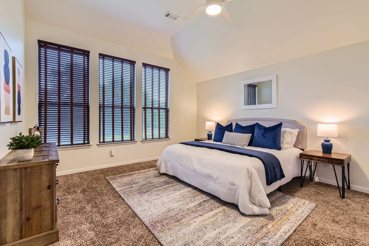 519-catalina-ln---web-quality---015---14-primary-bedroom.jpg