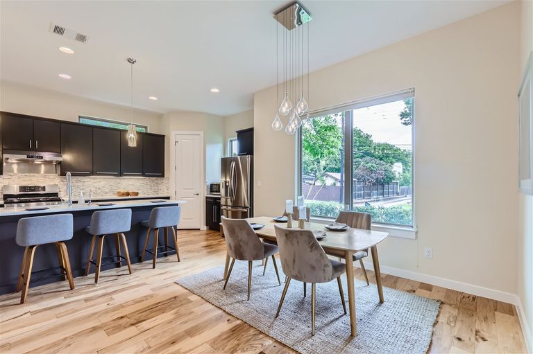 5706-adams-ave-unit-a---web-quality---013---14-breakfast-area.jpg