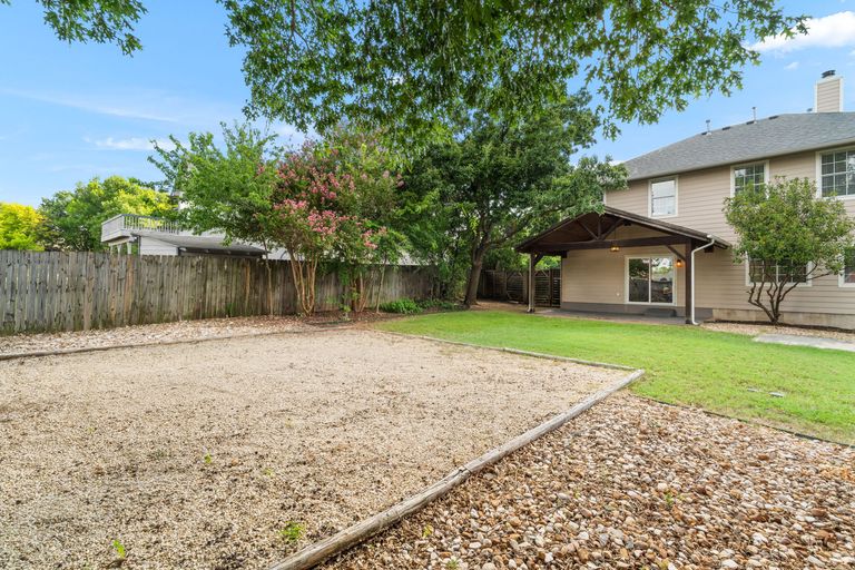 59-web-or-mls-16801-stockton-dr.jpg
