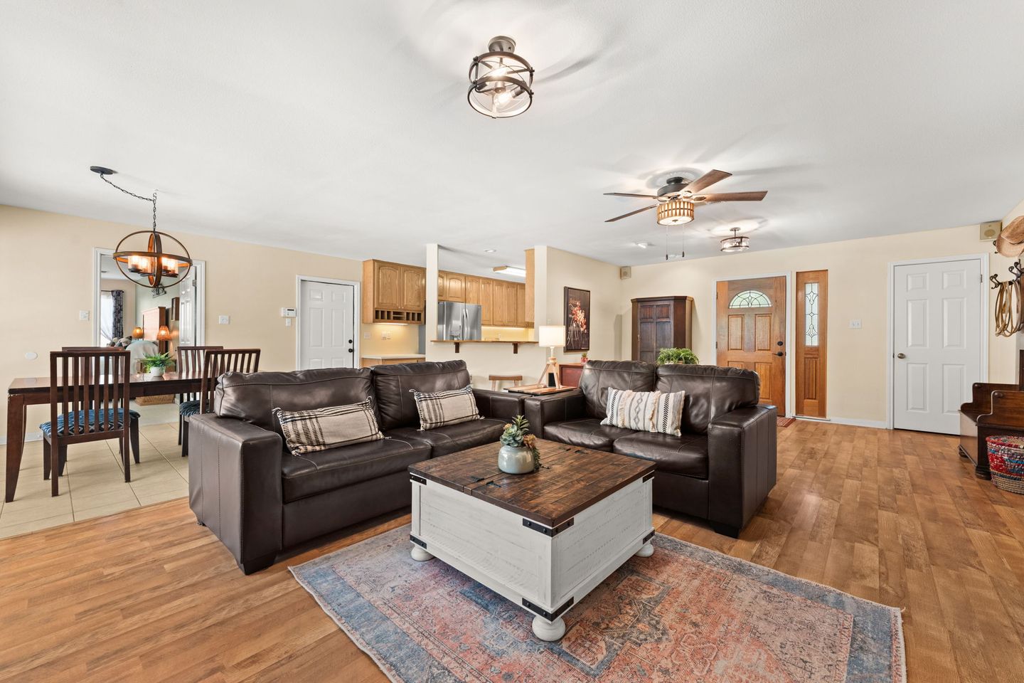 6-web-or-mls-11551-farm-to-market-32-7.jpg