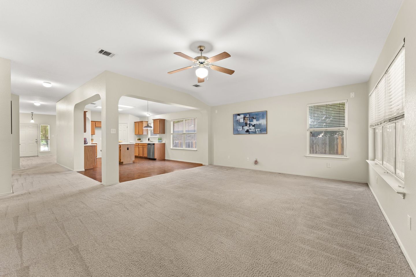 6-web-or-mls-1501-santana-st-(11-of-27).jpg