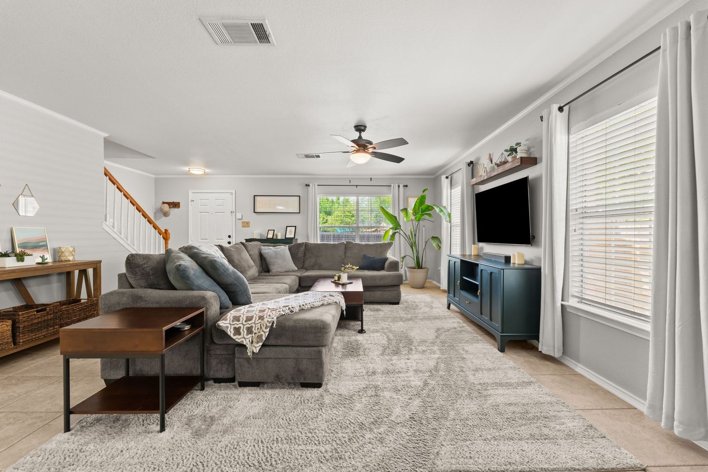 6-web-or-mls-1505-balsam-way-2-1745433759.jpg