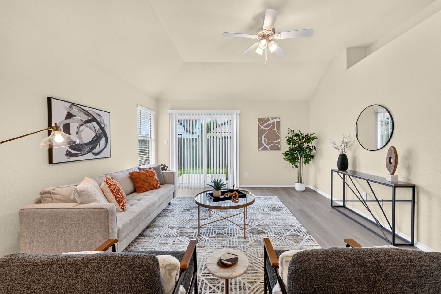 6-web-or-mls-1604-southwestern-trail-(5-of-25).jpg