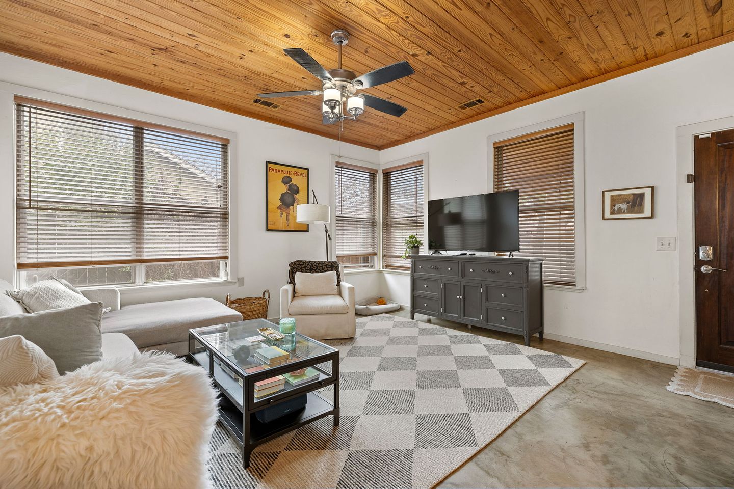 6-web-or-mls-1813-waterston-ave-kcp-022125---64.jpg