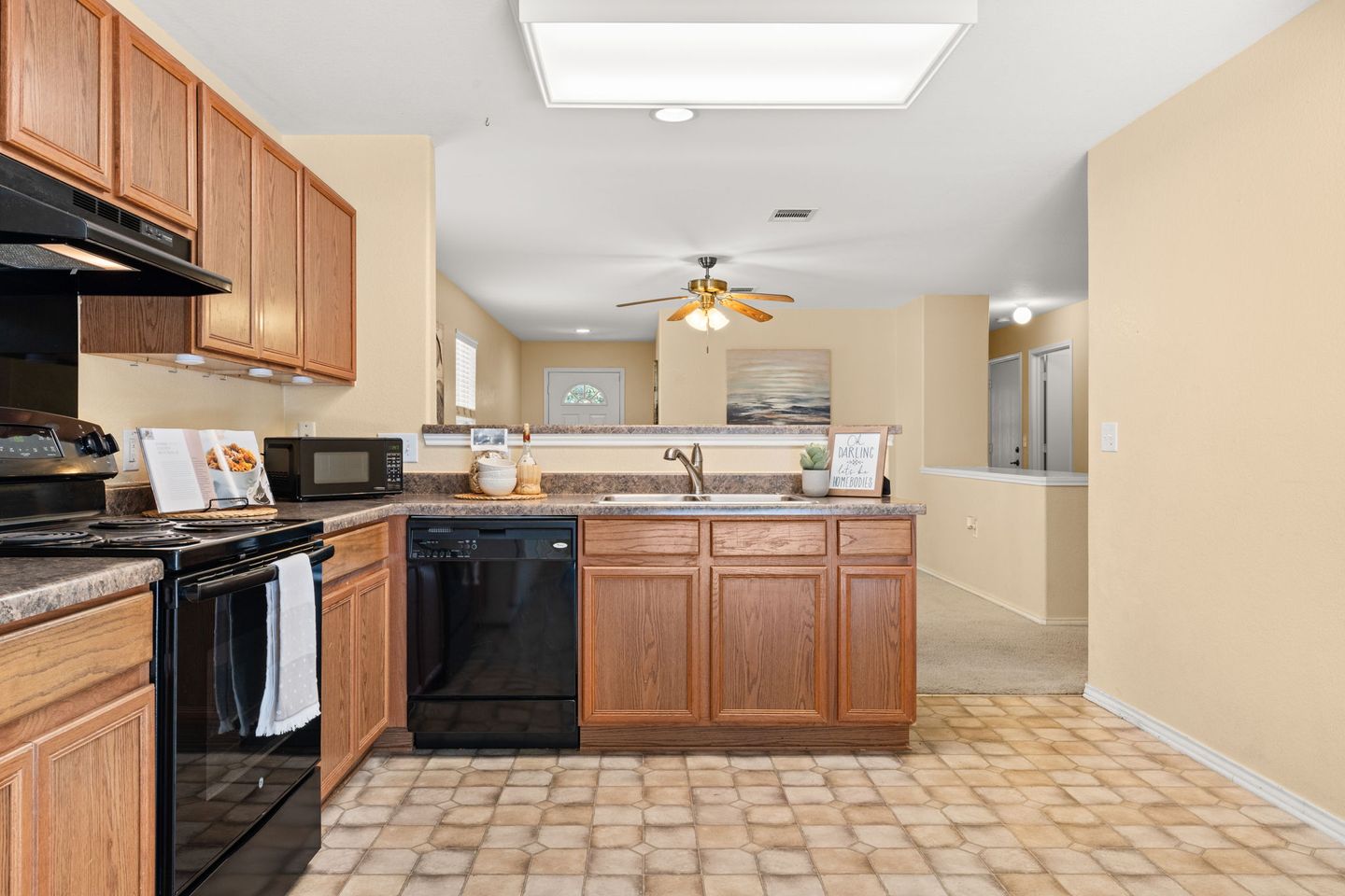 6-web-or-mls-2125-nogales-trail-(21-of-24).jpg
