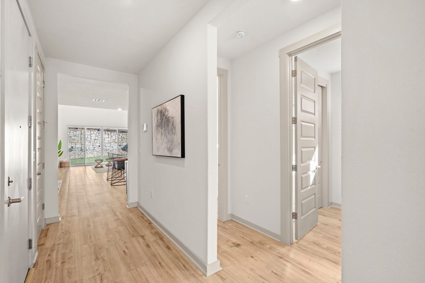 6-web-or-mls-221-indian-shoal-dr.jpg