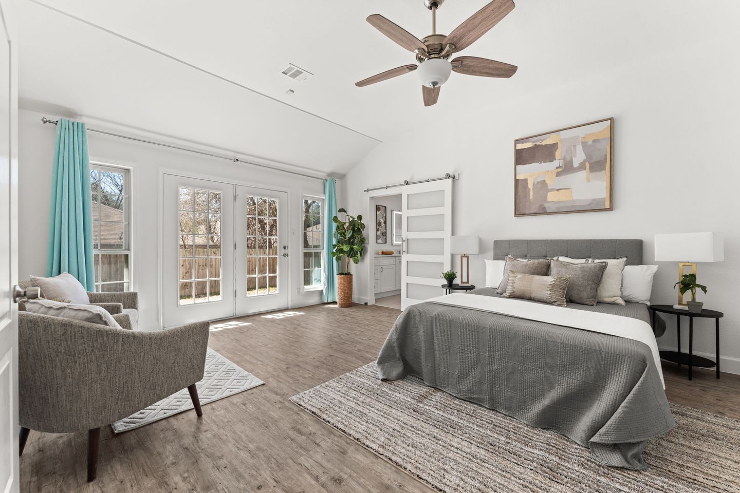 6-web-or-mls-2301-fuzz-fairway-21.jpg