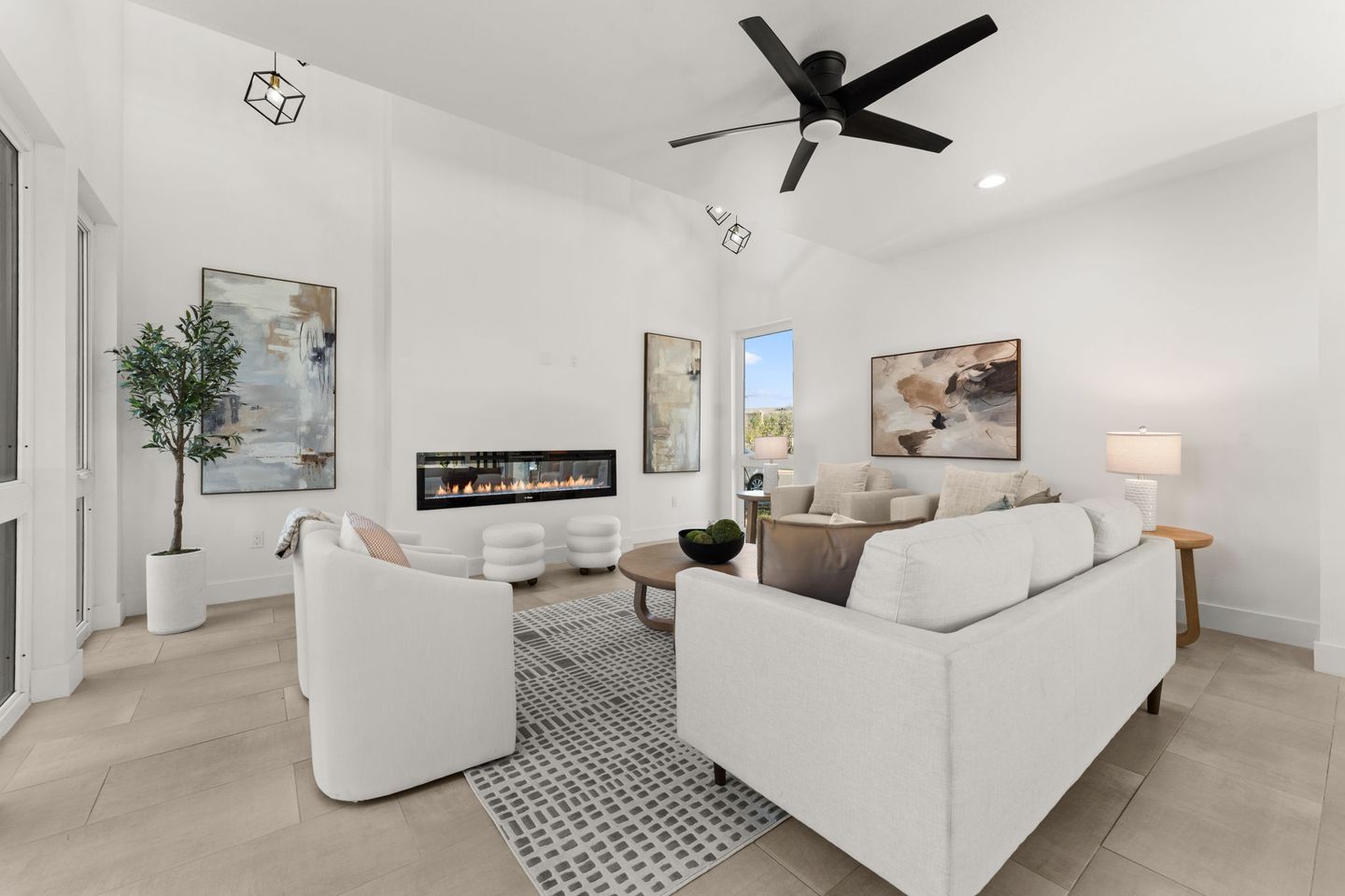 6-web-or-mls-3814-wadford-st-(11-of-36).jpg