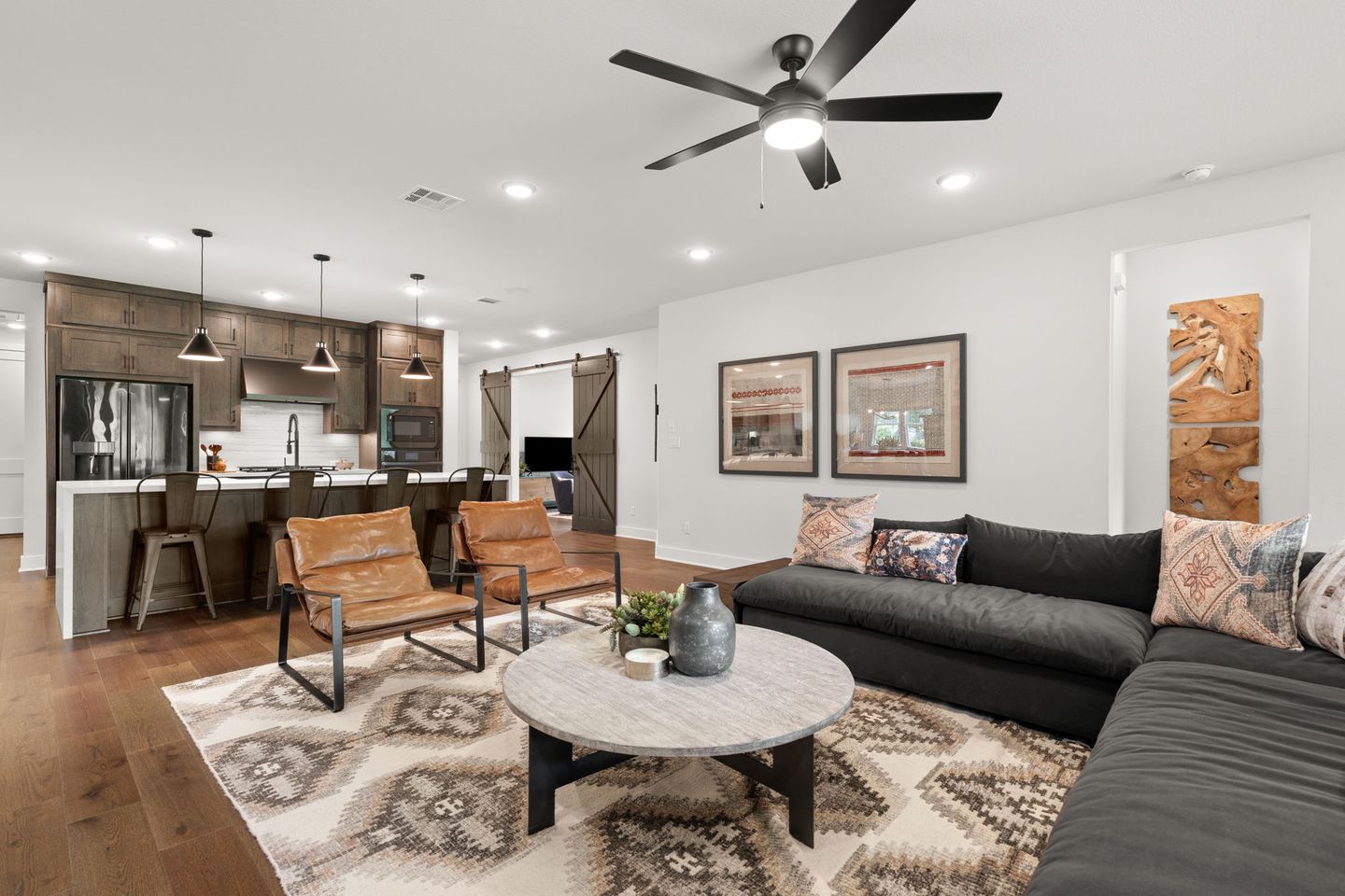 6-web-or-mls-383-cistern-wy-(12-of-35)-1725473116.jpg