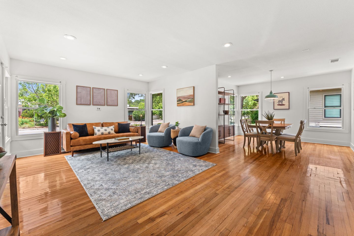 6-web-or-mls-4903-shoal-creek-blvd-(8-of-38).jpg