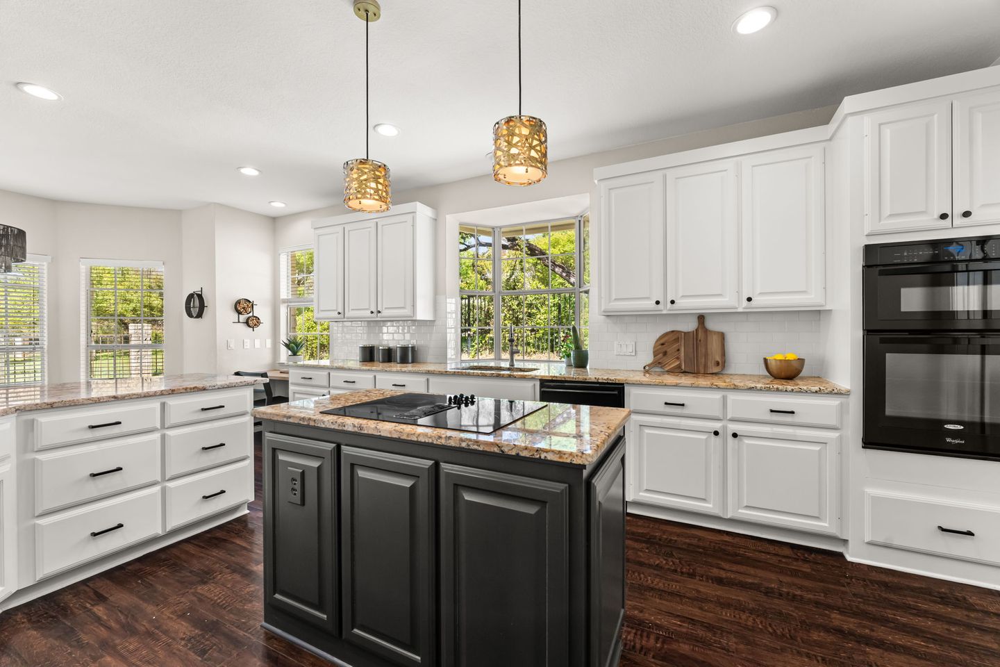 6-web-or-mls-6-dovedale-cove-11.jpg