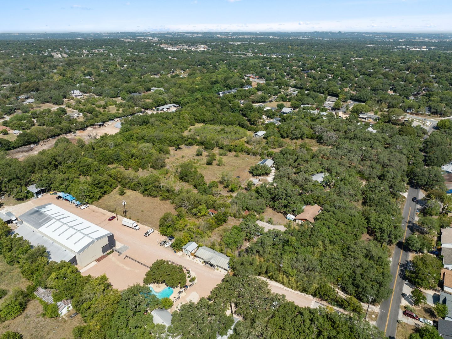 6-web-or-mls-7306-cooper-ln-8.jpg