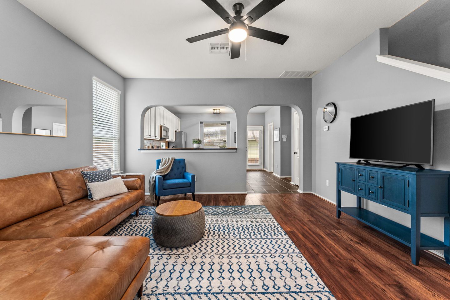 6-web-or-mls-8622-brock-cir-20-1739295926.jpg