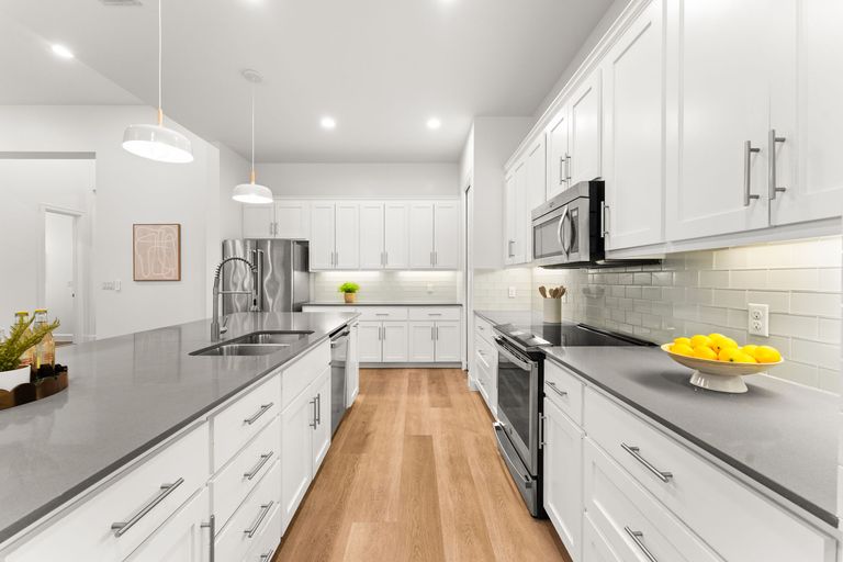 6-web-or-mls-900-lipan-trail-14.jpg