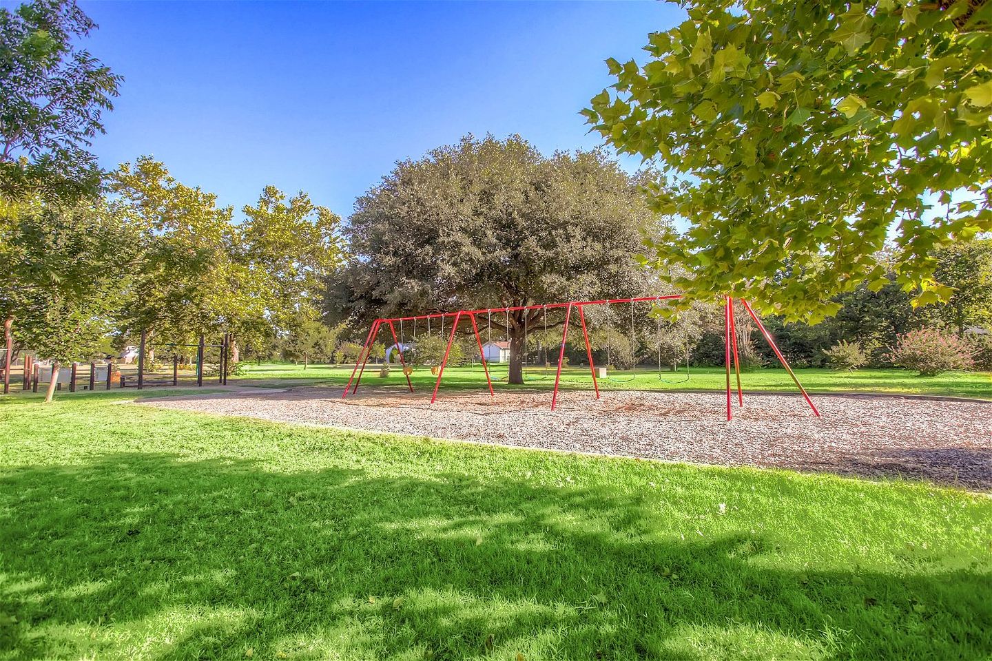 6002-camino-real--2---web-quality---018---26-brentwood.jpg