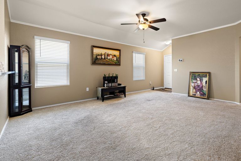 7-web-or-mls-14916-talus-rd-kcp-041124---71.jpg