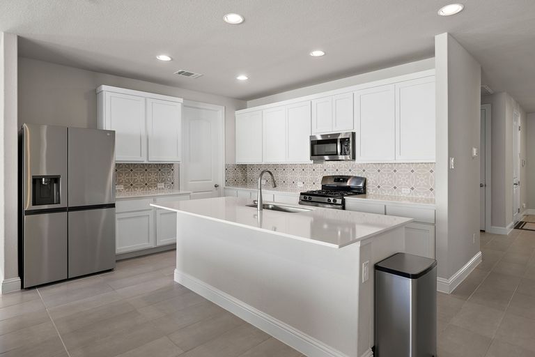 7-web-or-mls-151-catalina-dr-kcp-032525---79.jpg