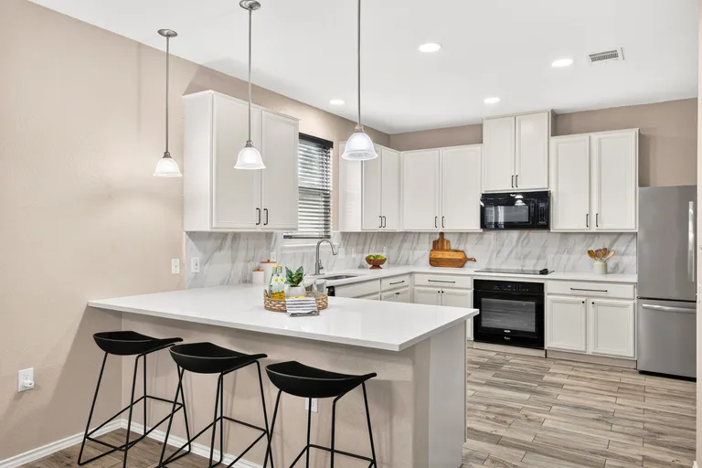 6916 Sunderland Trl, photo 37