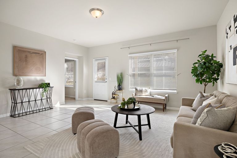 7-web-or-mls-7420-branrust-dr-kcp-010725---84.jpg