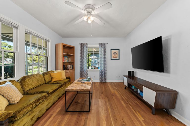 7-web-or-mls-7909-tisdale-dr-13.jpg