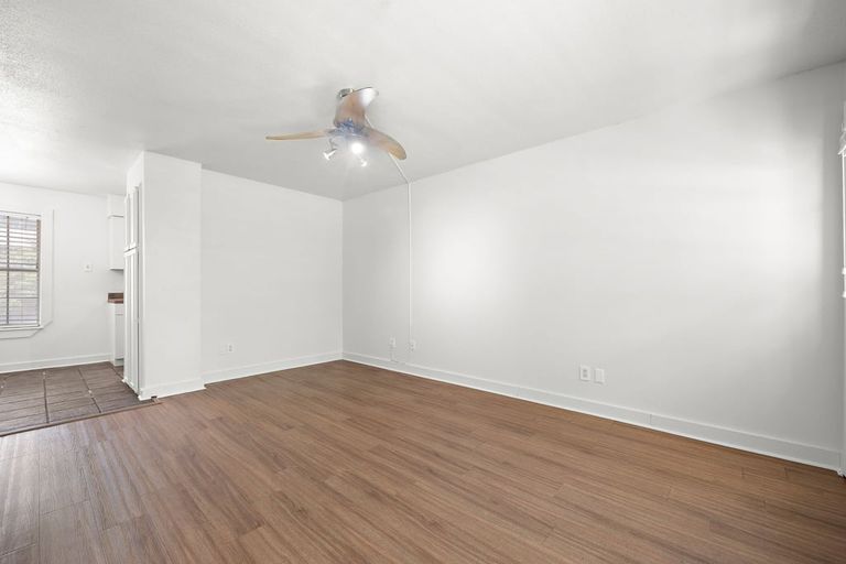 8-custom-3902-peterson-ave,-106-kcp-080423---27.jpg