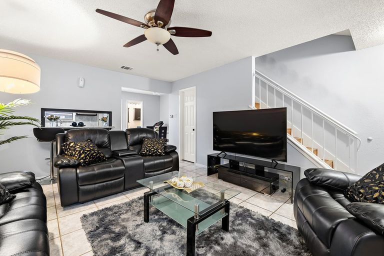 8-custom-8400-jamestown-dr,-204-kcp-122123---41.jpg