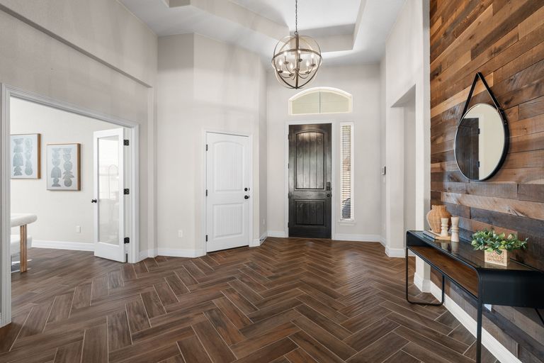 8-web-or-mls-113-tanali-trail.jpg