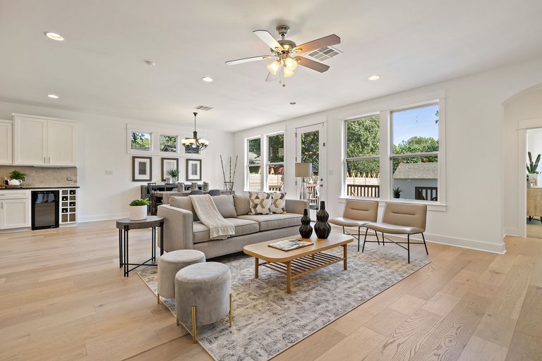 8-web-or-mls-1914-payne-ave-kcp-073025---99.jpg