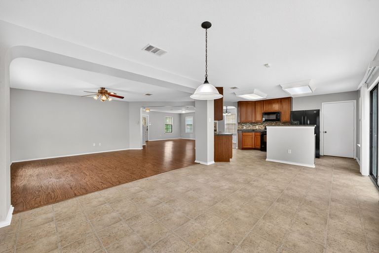8-web-or-mls-204-lauren-loop-(8-of-27).jpg
