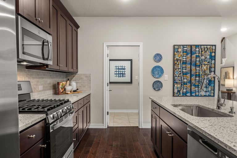 8-web-or-mls-845-cherrystone-loop-11.jpg