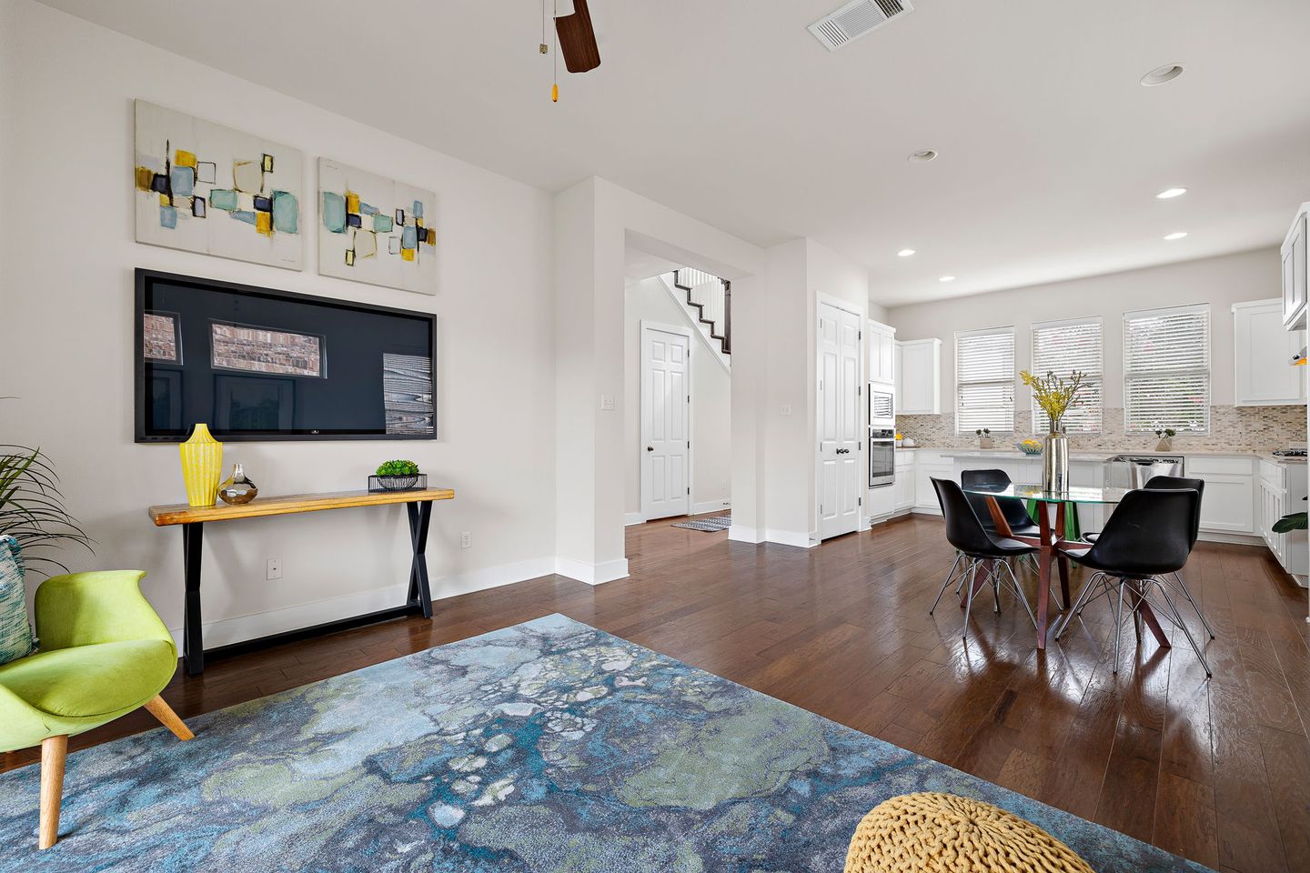9-web-or-mls-1305-sarah-christine-ln-kcp-062124---150.jpg