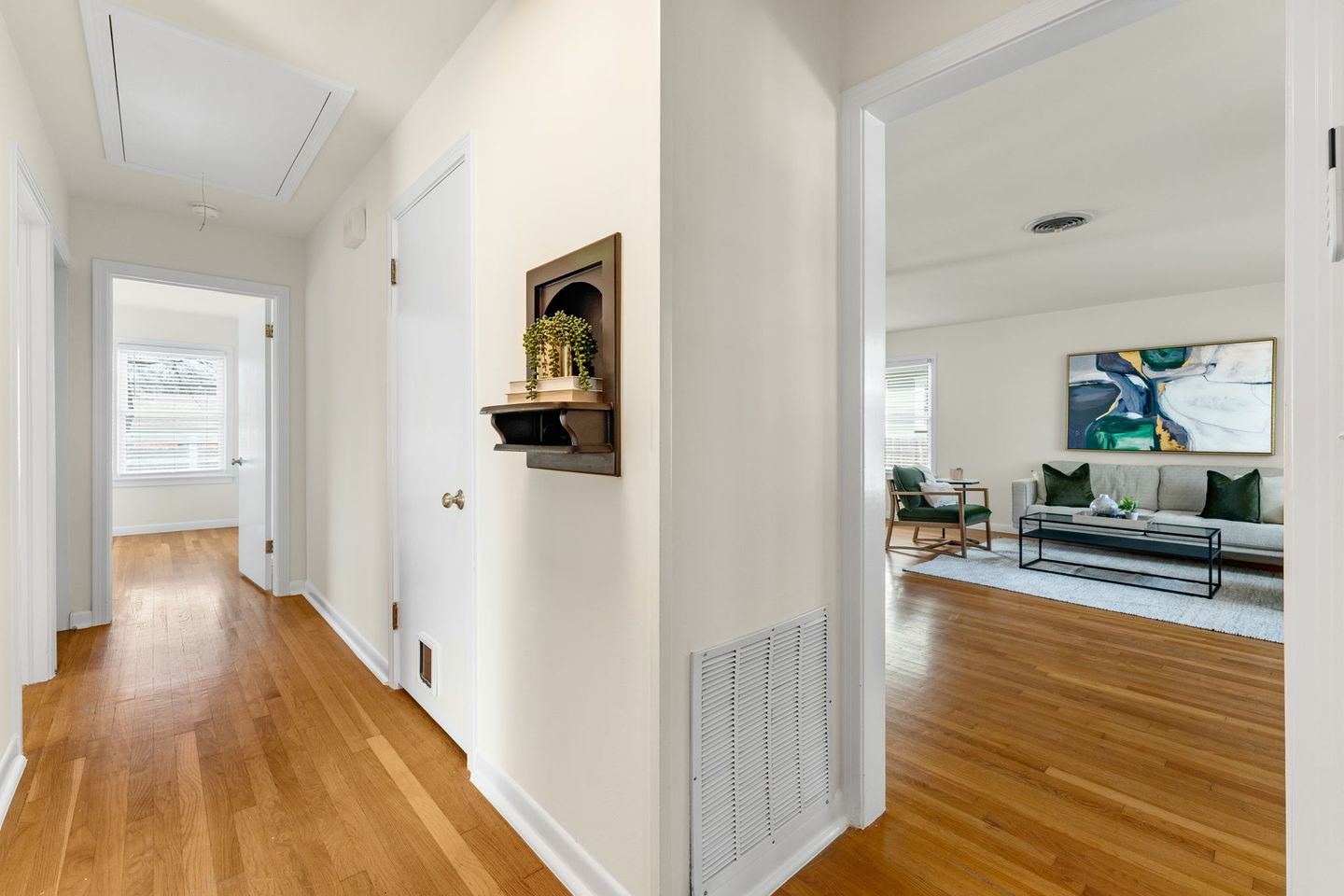 9-web-or-mls-4502-rosedale-ave-(13-of-26).jpg