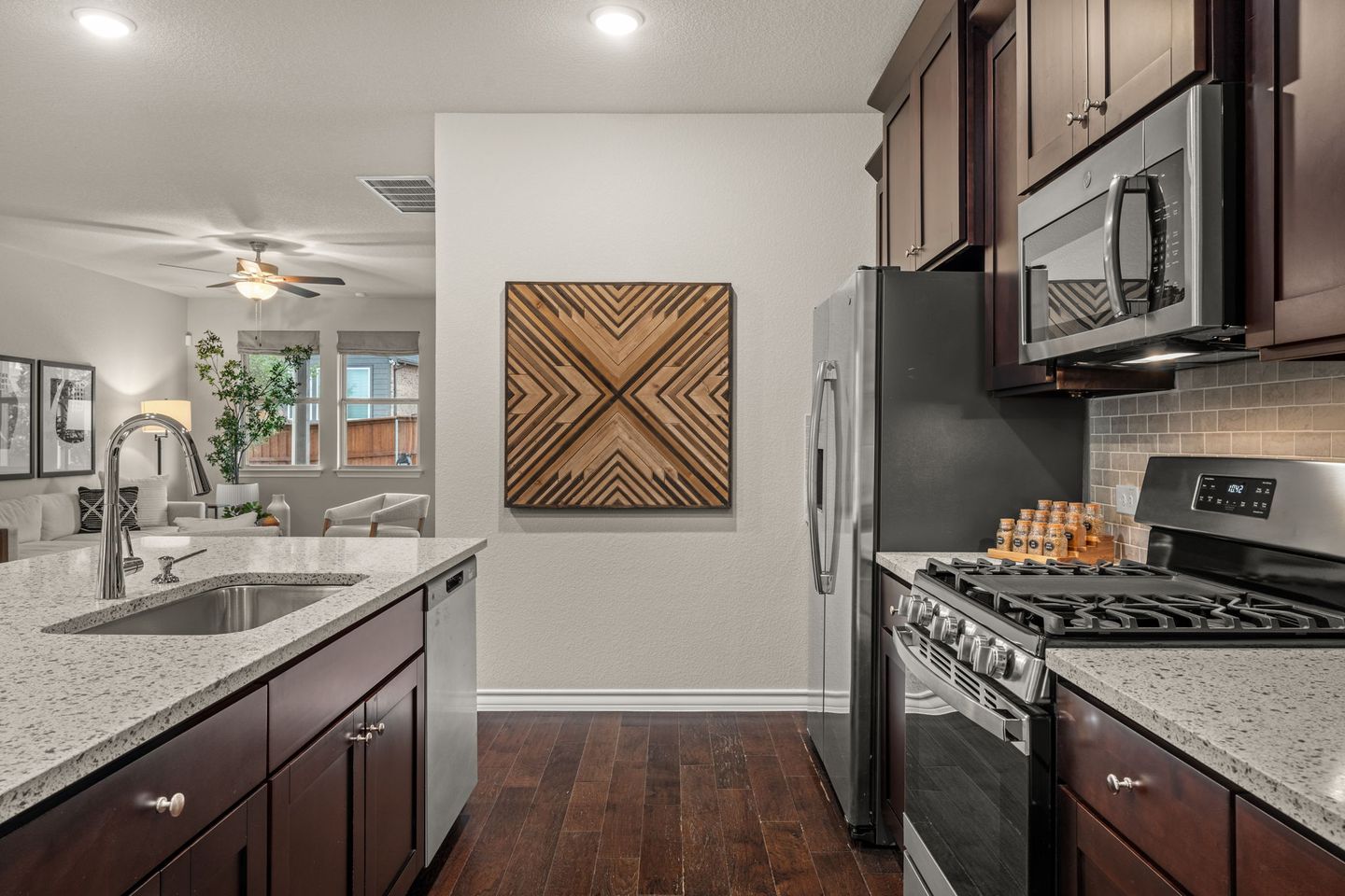 9-web-or-mls-845-cherrystone-loop-12.jpg