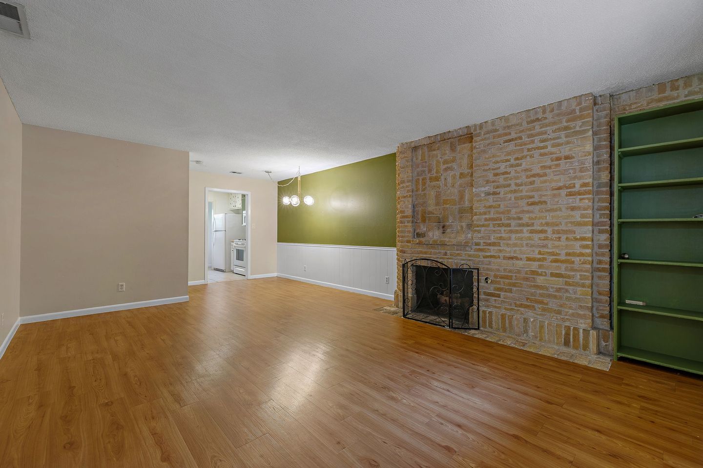 9-web-or-mls-8802-westover-club-dr-kcp-091725---59.jpg